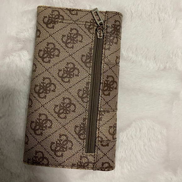 Guess wallet - Picture 4 of 10